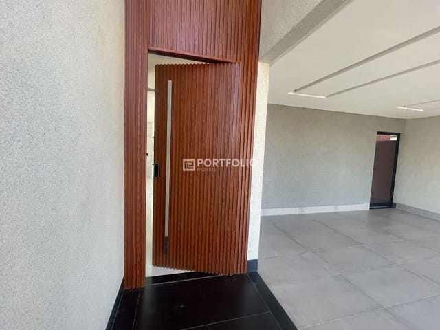 Foto do Sobrado - Sobrado Residencial à venda, Jardim Cristal, Aparecida de Goiânia - SO0316. | Portfolio Imóveis