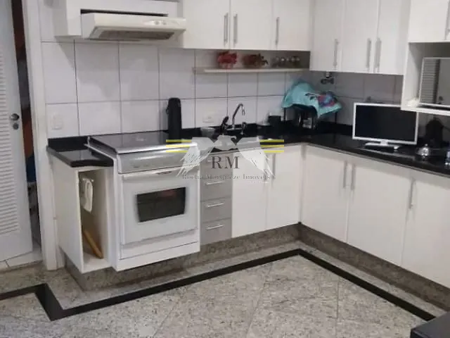 Sobrado 3 quartos e 2 banheiros, à venda, no bairro Jardim Piqueroby em São Paulo