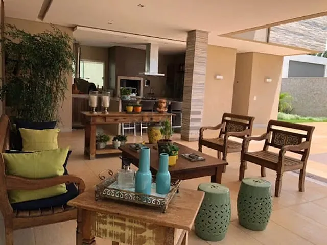 Sobrado com 480m² 4 quartos e 5 banheiros, à venda, no bairro Residencial Damha em Campo Grande