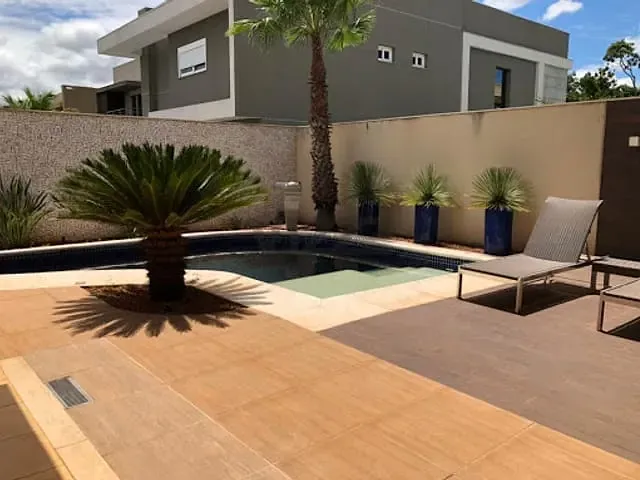 Sobrado com 480m² 4 quartos e 5 banheiros, à venda, no bairro Residencial Damha em Campo Grande