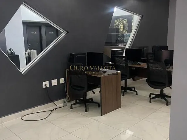 Sobrado com 1334m², à venda, no bairro Chácara Santo Antônio em São Paulo