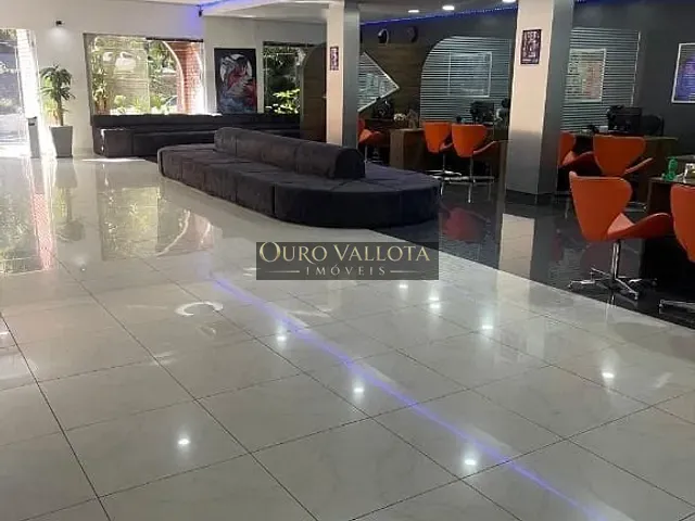 Sobrado com 1334m², à venda, no bairro Chácara Santo Antônio em São Paulo