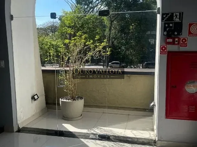 Sobrado com 1334m², à venda, no bairro Chácara Santo Antônio em São Paulo