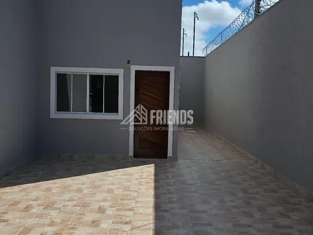 Sobrado com 63m² 2 quartos e 1 banheiro, à venda, no bairro Parque Guaianazes em São Paulo