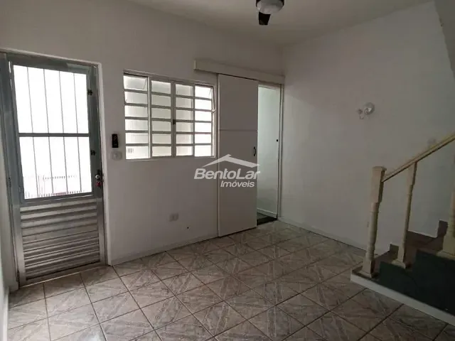 Sobrado com 55m² 2 quartos e 1 banheiro, para alugar, no bairro Jardim Brasil (Zona Norte) em São Paulo