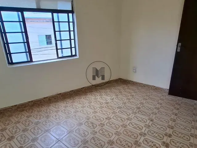Sobrado 2 quartos e 1 banheiro, para alugar, no bairro Campo do Galvão em Guaratinguetá