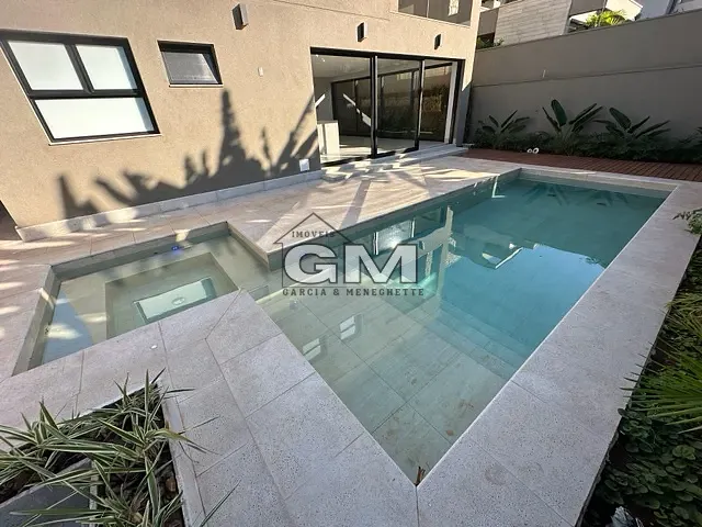 Casa com 499m² 4 quartos e 6 banheiros, à venda, no bairro Bonfim Paulista  em Ribeirão Preto