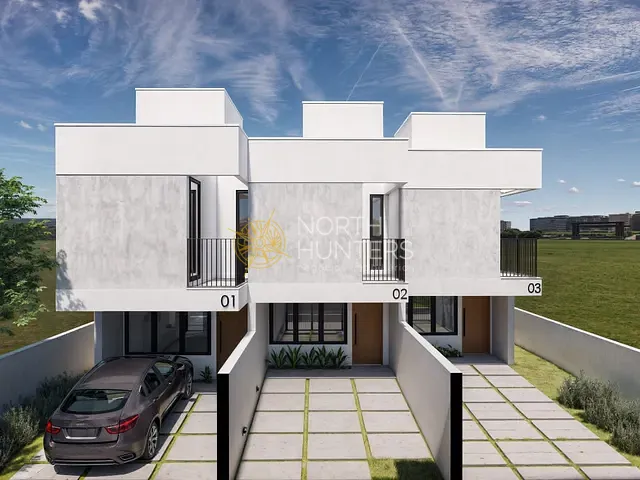 Sobrado 3 quartos e 3 banheiros, à venda, no bairro Cachoeira do Bom Jesus em Florianópolis