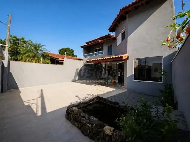 Sobrado com 400m² 3 quartos e 2 banheiros, à venda, no bairro Cibratel I em Itanhaém