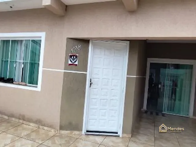 Sobrado com 90m² 4 quartos e 2 banheiros, à venda, no bairro Umbará em Curitiba