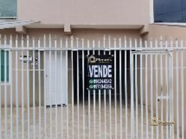 Sobrado com 90m² 4 quartos e 2 banheiros, à venda, no bairro Umbará em Curitiba