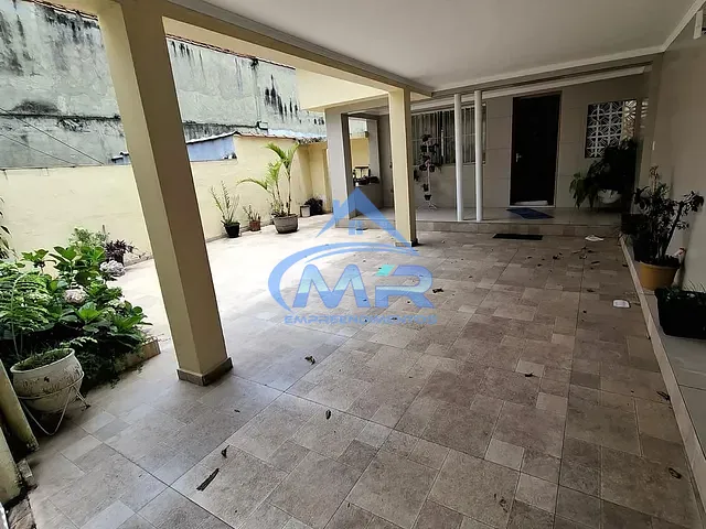Sobrado com 264m² 3 quartos e 2 banheiros, à venda, no bairro Vila Marieta em São Paulo