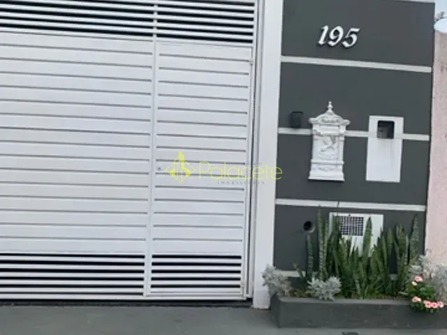 Sobrado com 125m² 3 quartos e 3 banheiros, à venda, no bairro Parque São Domingos em Pindamonhangaba