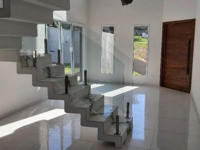 Foto do Sobrado - Sobrado com 3 dormitórios à venda, 260 m² por R$ 1.800.000,00 - Condomínio Terras do Vale - Caçapava/SP | RUSSI IMÓVEIS