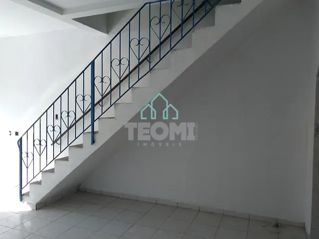 Sobrado com 150m² 2 quartos e 1 banheiro, à venda, no bairro Centro em Taubaté