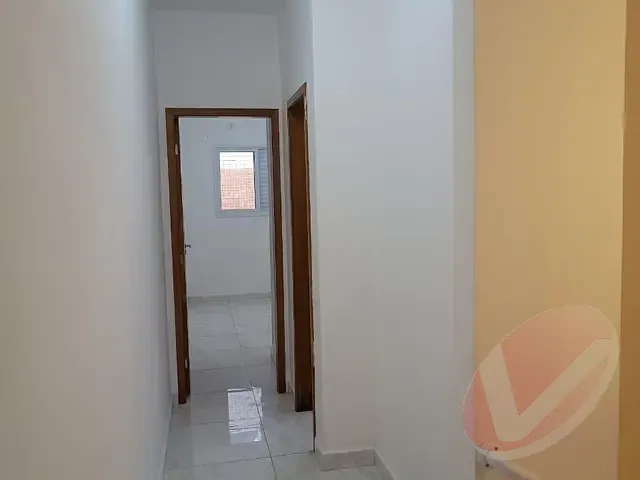 Casa 2 quartos e 1 banheiro, para alugar, no bairro Caiçara em Praia Grande