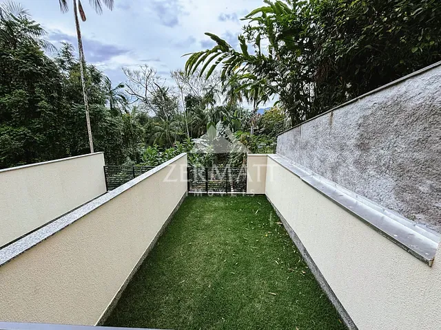 Sobrado 2 quartos e 3 banheiros, à venda, no bairro Água Verde em Blumenau