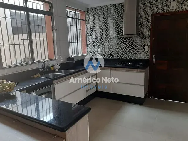 Sobrado com 200m² 3 quartos e 4 banheiros, à venda, no bairro Jardim Jamaica em Santo André