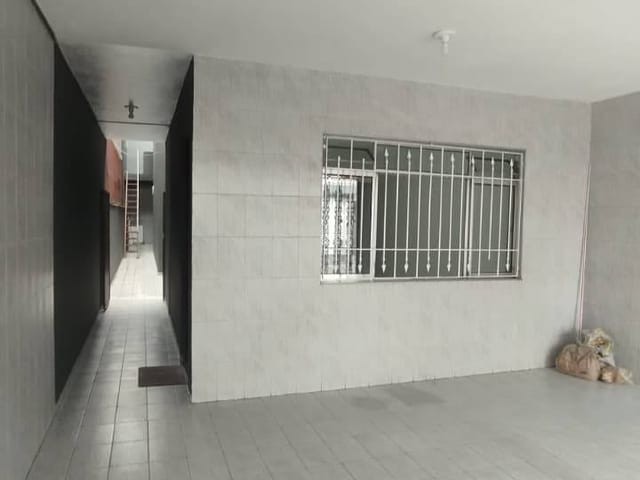 Sobrado 3 quartos e 4 banheiros, para alugar, no bairro Jardim Rina em Santo André