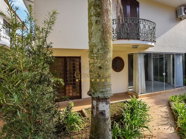 Foto do Sobrado - Casa Alto Padrão, 4 suítes, 6 vagas de garagens, piscina aquecida, Jd. Schaffer, 478m² averbados, R$ 1.750.000,00 Bosque do Alemão, Curitiba, PR | Imobiliária GreenVille