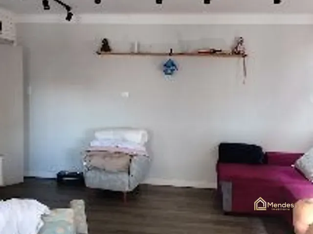 Sobrado com 130m² 4 quartos e 2 banheiros, à venda, no bairro Sítio Cercado em Curitiba