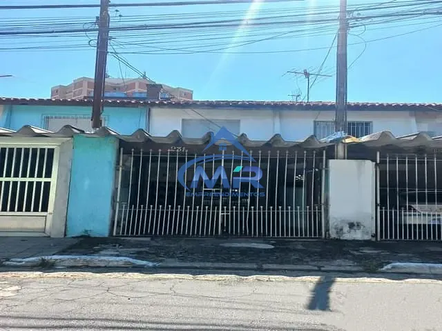 Sobrado 2 quartos e 2 banheiros, à venda, no bairro Vila Paranaguá em São Paulo