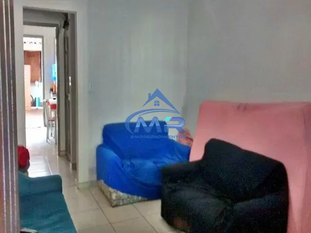 Sobrado 2 quartos e 2 banheiros, à venda, no bairro Vila Paranaguá em São Paulo