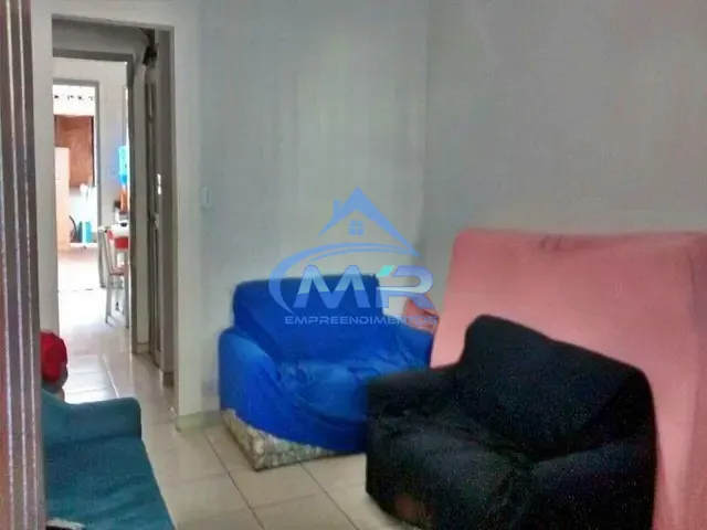 Sobrado 2 quartos e 2 banheiros, à venda, no bairro Vila Paranaguá em São Paulo