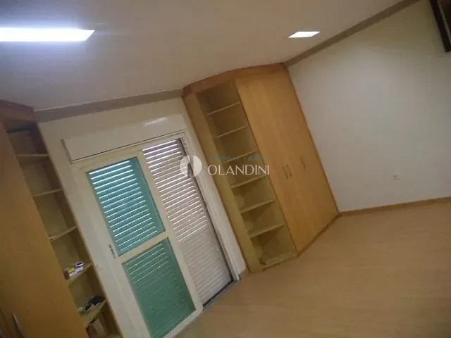 Sobrado com 377m² 3 quartos e 3 banheiros, à venda, no bairro Centro em Artur Nogueira