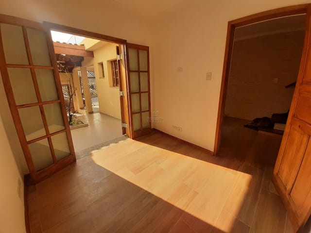 Foto do Sobrado - Sobrado com 3 dormitórios, 2 vagas de garagem, recém reformada na  Vila Oratório.
 | Paulista Imóveis.