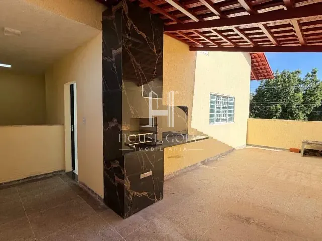 Sobrado com 326m² 3 quartos e 2 banheiros, à venda, no bairro Residencial Canadá em Goiânia