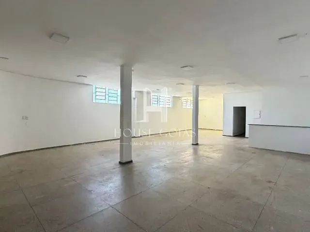 Sobrado com 326m² 3 quartos e 2 banheiros, à venda, no bairro Residencial Canadá em Goiânia
