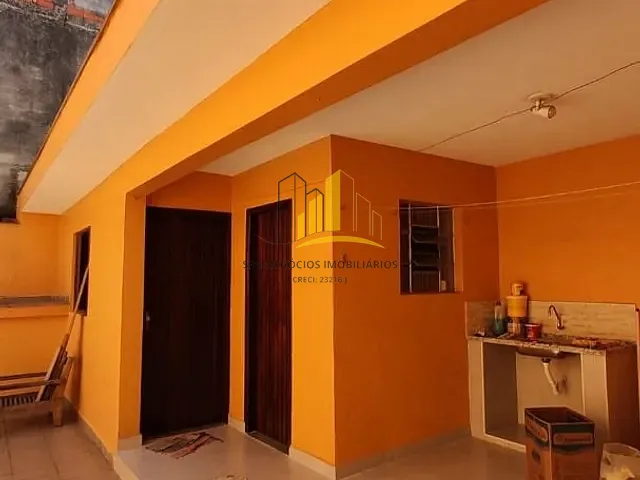 Sobrado com 184m² 3 quartos e 3 banheiros, à venda, no bairro Vila Nhocune em São Paulo
