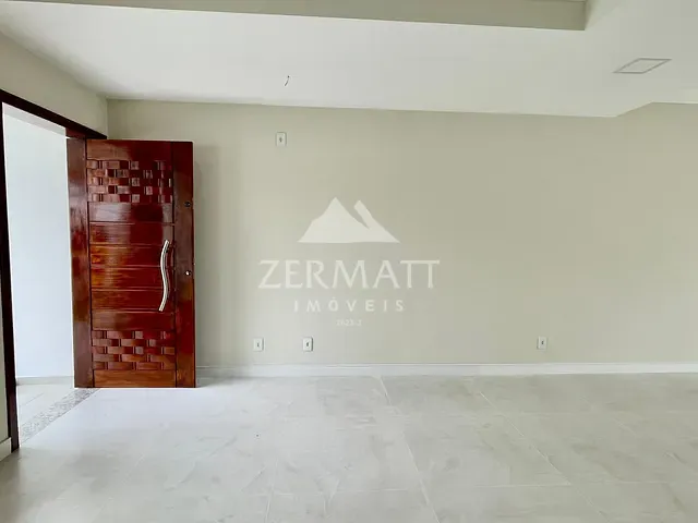 Sobrado com 134m² 3 quartos e 3 banheiros, à venda, no bairro Escola Agrícola em Blumenau