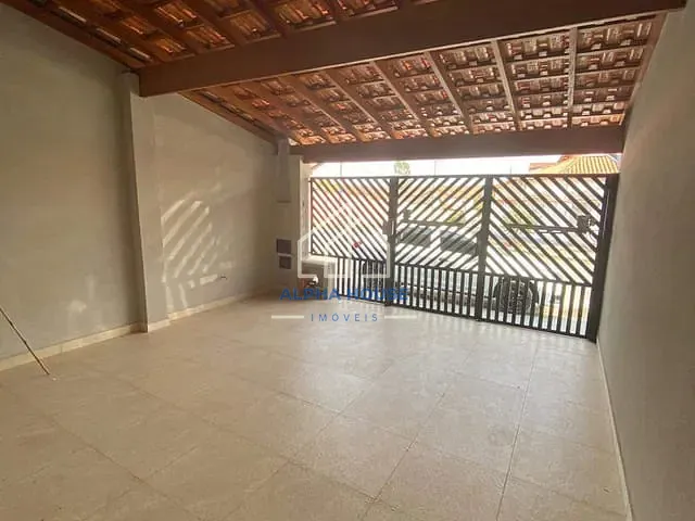 Sobrado com 125m² 2 quartos e 1 banheiro, à venda, no bairro Residencial Mombaça I em Pindamonhangaba