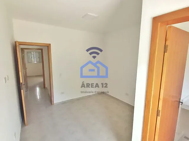 Sobrado com 100m² 2 quartos e 3 banheiros, à venda, no bairro Massaguaçu em Caraguatatuba