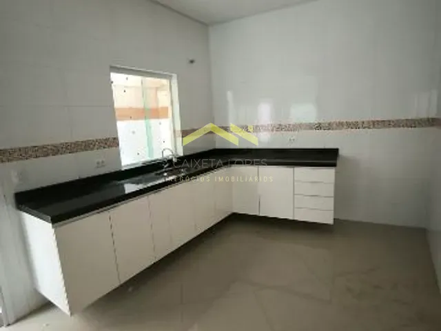 Sobrado com 90m² 2 quartos e 1 banheiro, à venda, no bairro Santa Terezinha em Santo André