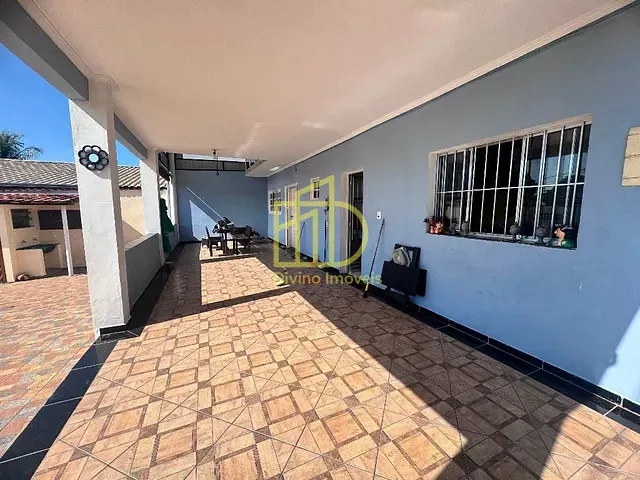 Sobrado com 310m² 2 quartos e 2 banheiros, à venda ou para alugar, no bairro Parque Vitória Régia em Sorocaba