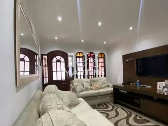 Sobrado 2 quartos e 2 banheiros, à venda, no bairro Jardim Beatriz em Taboão da Serra