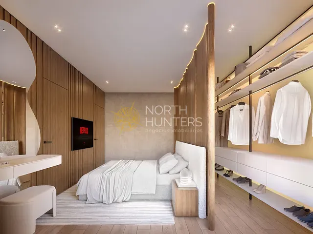 Sobrado com 225m² 3 quartos e 3 banheiros, à venda, no bairro Cachoeira do Bom Jesus em Florianópolis