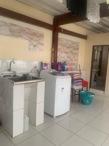 Sobrado com 100m² 3 quartos e 2 banheiros, à venda, no bairro Ponte Alta em Aparecida