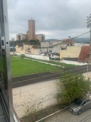 Sobrado com 100m² 3 quartos e 2 banheiros, à venda, no bairro Ponte Alta em Aparecida