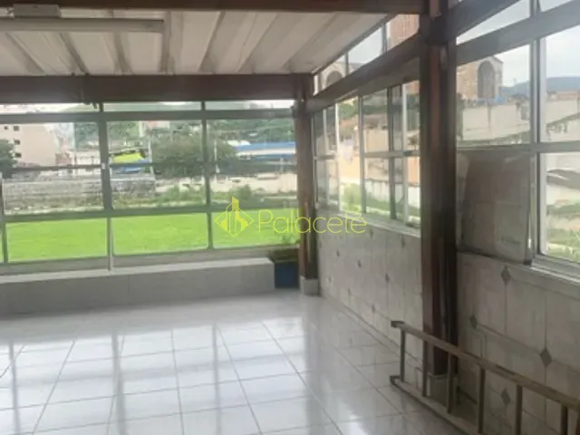 Sobrado com 100m² 3 quartos e 2 banheiros, à venda, no bairro Ponte Alta em Aparecida