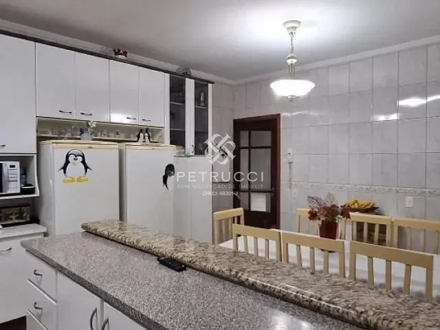 Sobrado 4 quartos e 3 banheiros, à venda, no bairro Nova Gerty em São Caetano do Sul
