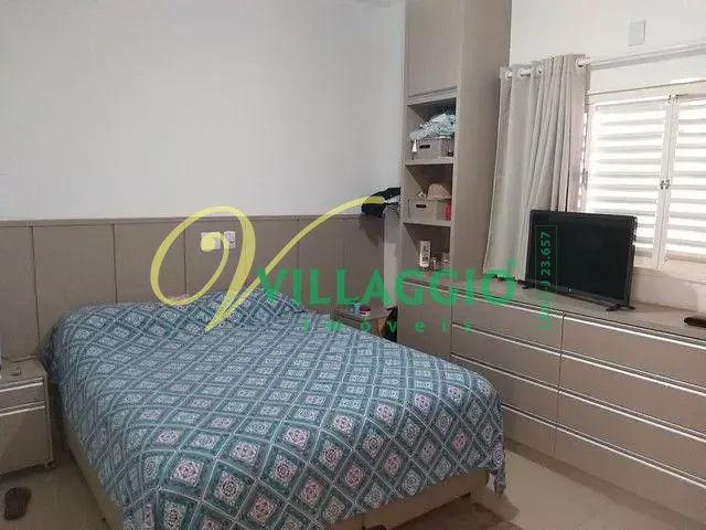 Sobrado com 200m² 3 quartos e 3 banheiros, à venda, no bairro Residencial Alto das Andorinhas em São José do Rio Preto