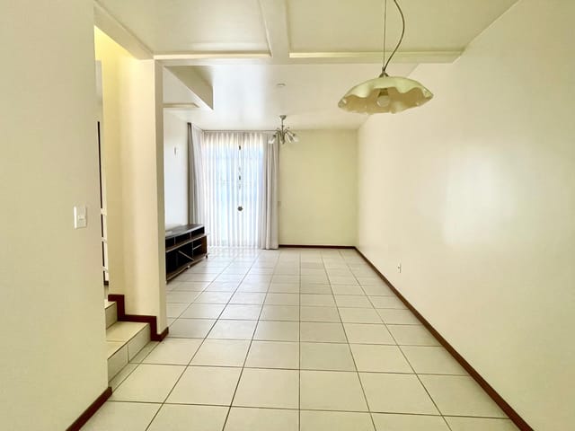 Foto do Sobrado - Sobrado para locação, Fortaleza Alta, Blumenau, SC | ZERMATT IMOVEIS LTDA