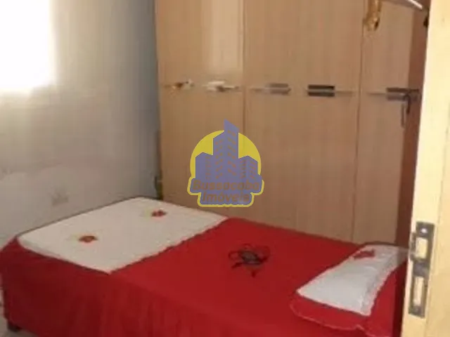 Sobrado com 253m² 5 quartos e 3 banheiros, à venda, no bairro Pestana em Osasco