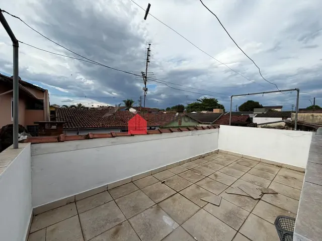 Sobrado com 125m² 3 quartos e 3 banheiros, para alugar, no bairro Vila São Judas Tadeu em Pindamonhangaba