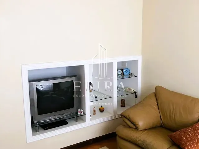 Sobrado com 330m² 3 quartos e 2 banheiros, à venda, no bairro Chácara Machadinho II em Americana