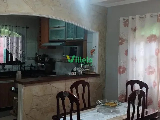 Sobrado com 215m² 3 quartos e 2 banheiros, à venda, no bairro Parque Residencial Marengo em Itaquaquecetuba